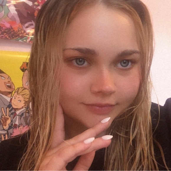 Meet your Posher, Grace - Picture 3 of 3